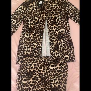 Two piece cheetah print set